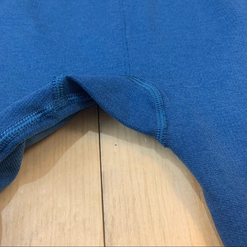 Lululemon Seamlessly Street Crop Heathered Poseidon crop leggings size 8 - Picture 3 of 12